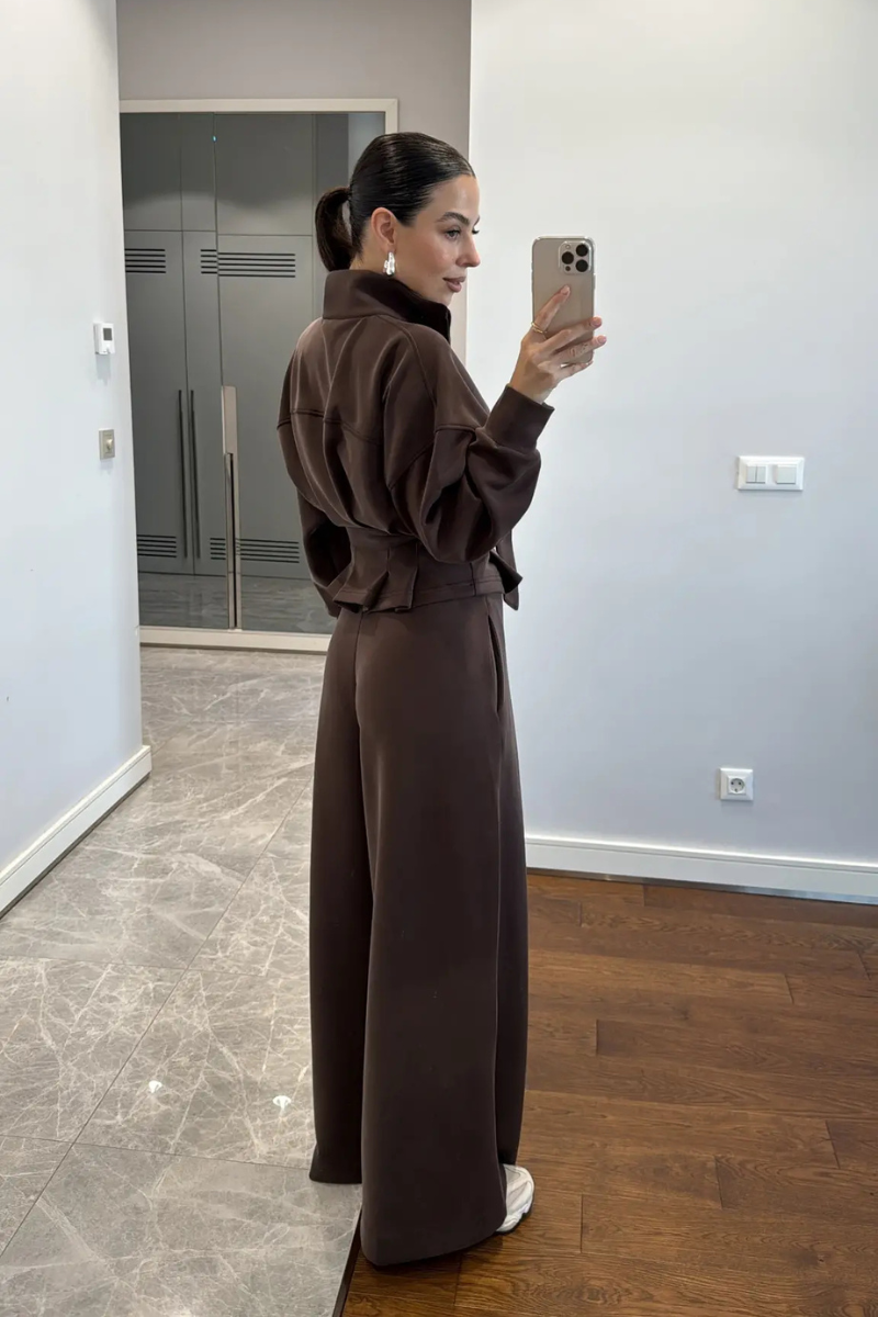 Lavi™ | Moderne getailleerde tweedelige outfit