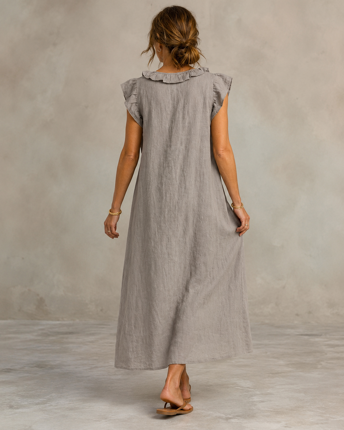 Renata™ | Elegante Buikcamouflerende Jurk Met Ruches