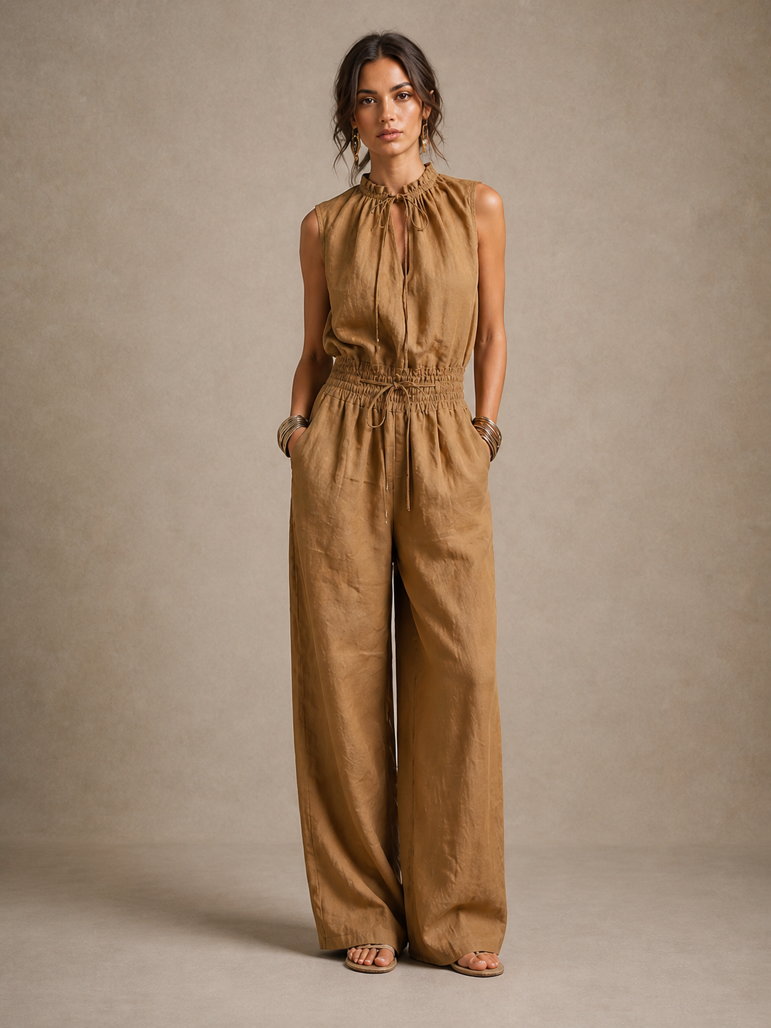 Pauline™ | Linnen Jumpsuit Met Halternek En Wijde Pijpen