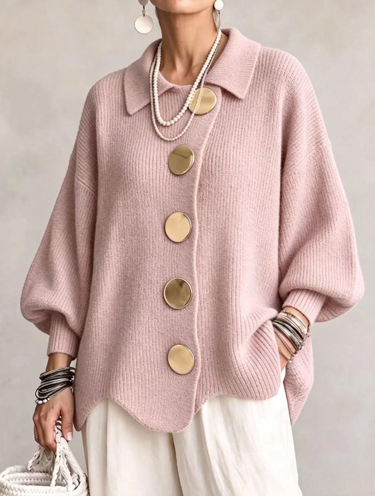 Annette™ | Elegante Oversized Vest met Grote Gouden Knopen 9
